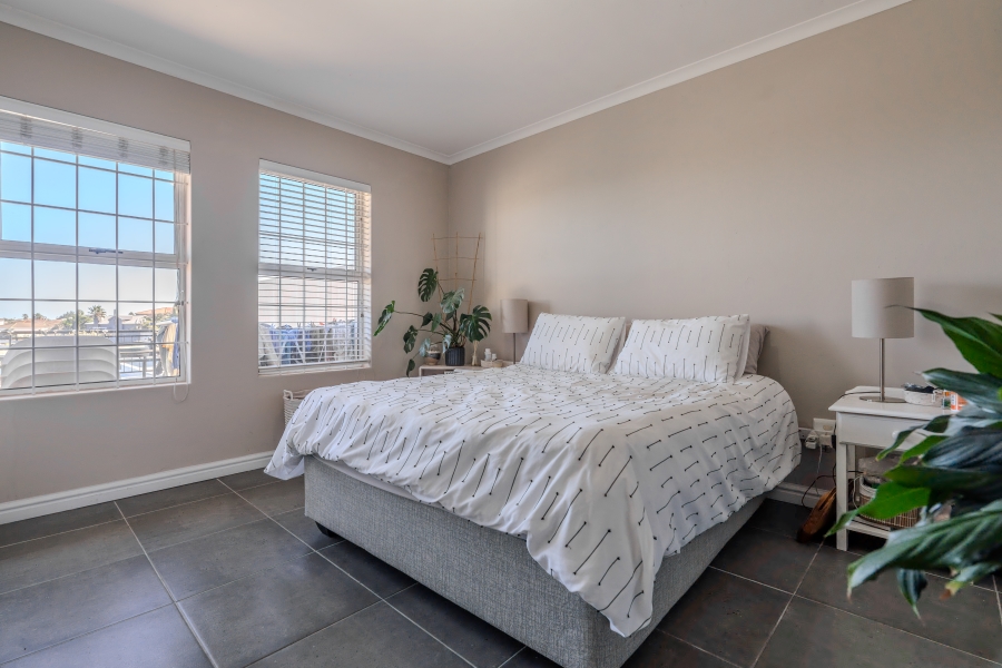 To Let 2 Bedroom Property for Rent in Century City Western Cape